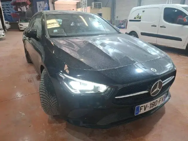 MERCEDES-BENZ CLA SHOOTING BRAKE 200 2020