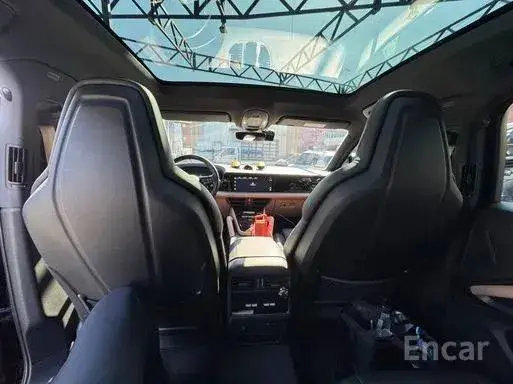 PORSCHE CAYENNE COUPE 2023