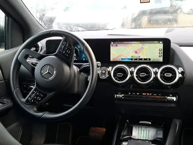 MERCEDES-BENZ CLASSE B 7G-DCT CLASSE B 180 7G-DCT 2021
