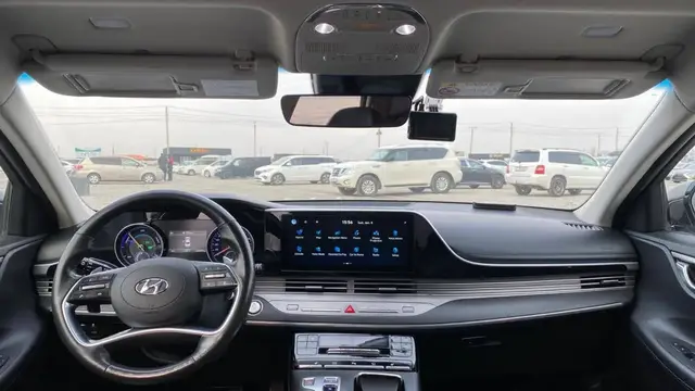 HYUNDAI GRANDEUR 2021