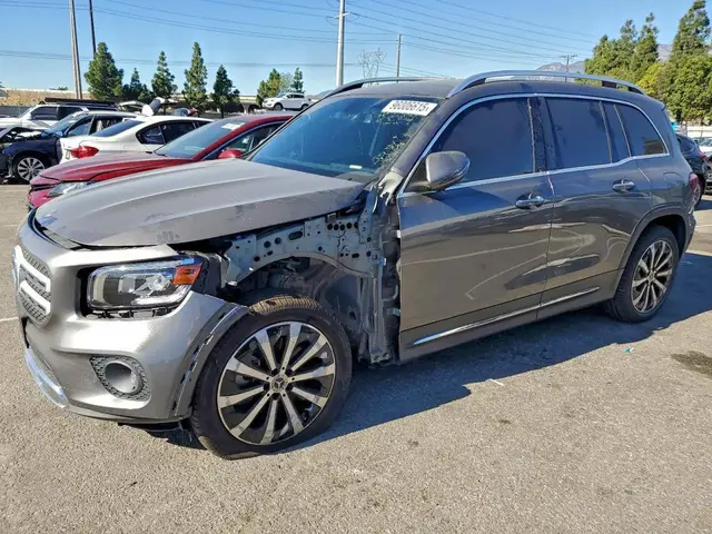MERCEDES-BENZ GLB-CLASS 2022