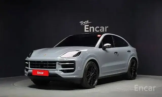 PORSCHE CAYENNE 2023