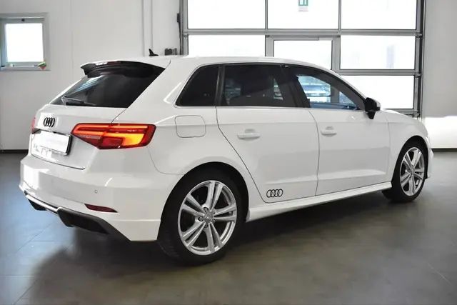 AUDI A3 G-TRON A3 SPORTBACK G-TRON 2019