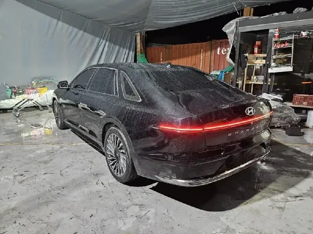 HYUNDAI GRANDEUR CALLIGRAPHY 2023