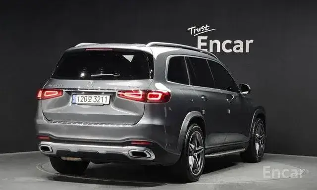 MERCEDES-BENZ GLS400D 2022