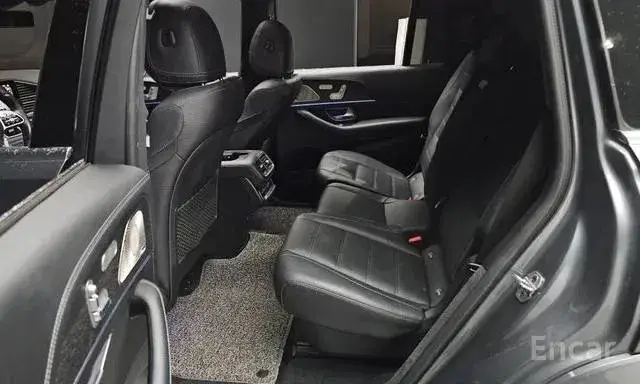 MERCEDES-BENZ GLS400D 2022