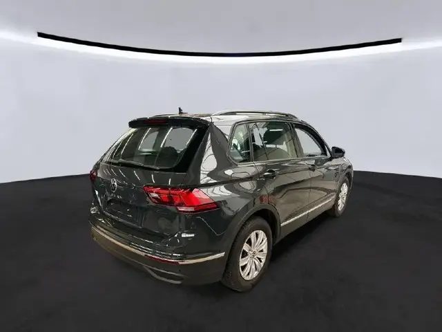 VOLKSWAGEN TIGUAN LIFE 2022