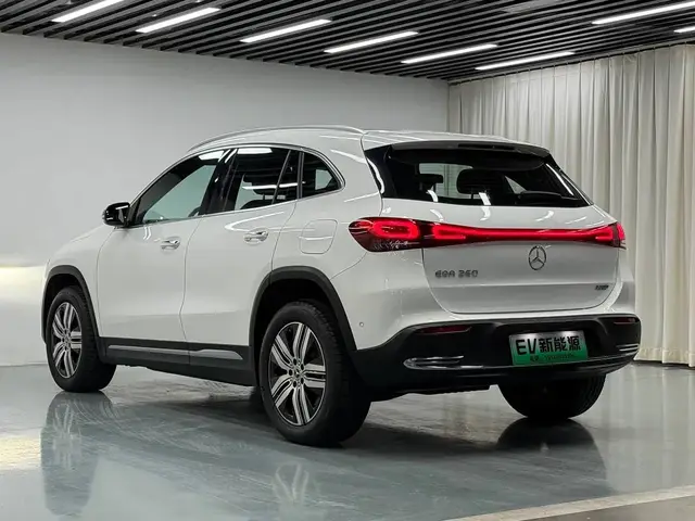 MERCEDES-BENZ EQA BENZ EQA 260 2023