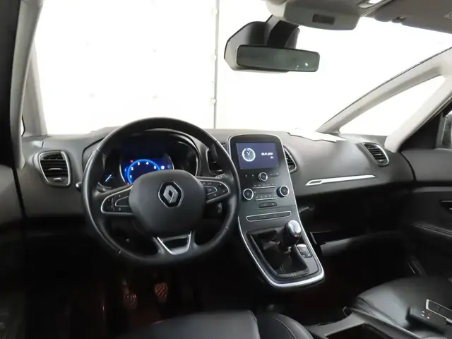RENAULT GRAND SCENIC 2021