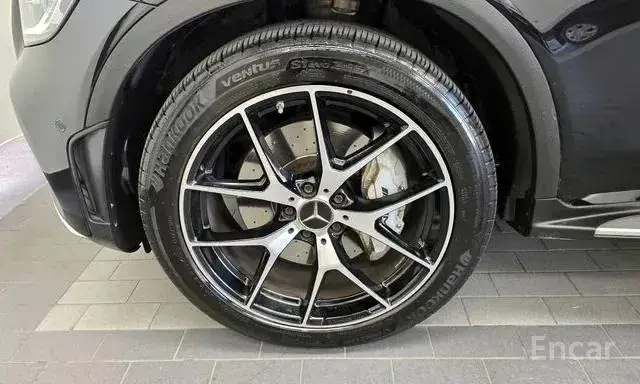 MERCEDES-BENZ GLC 43 COUPE AMG 2021