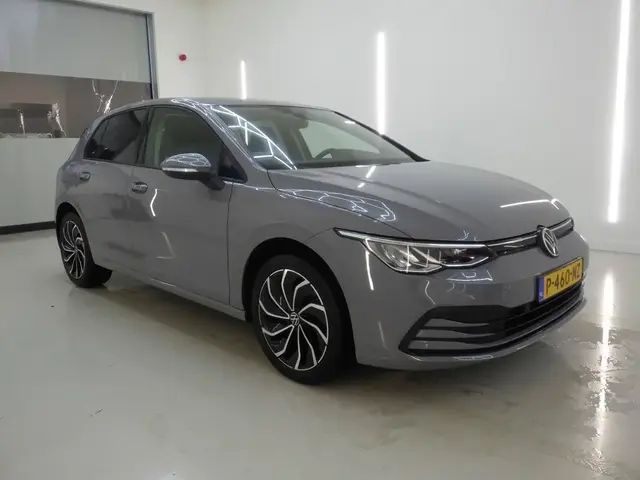 VOLKSWAGEN GOLF 2021