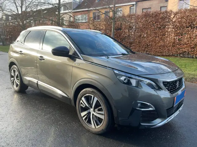 PEUGEOT 3008 PURETECH ALLURE 2018