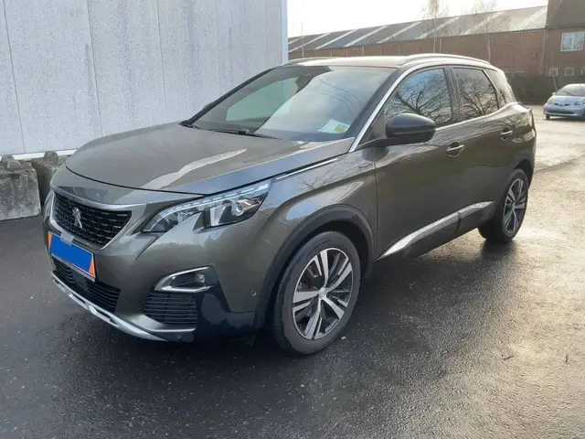 PEUGEOT 3008 PURETECH ALLURE 2018