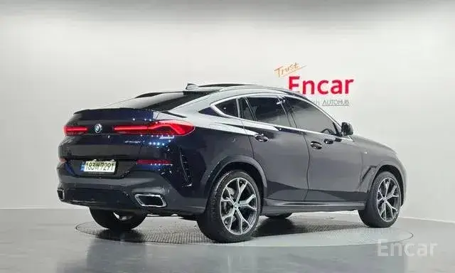 BMW X6 XDRIVE 40I M 2021