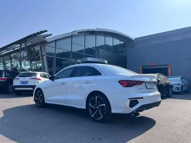 AUDI A3L 35 TFSI 1 2021