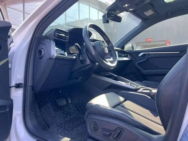 AUDI A3L 35 TFSI 1 2021