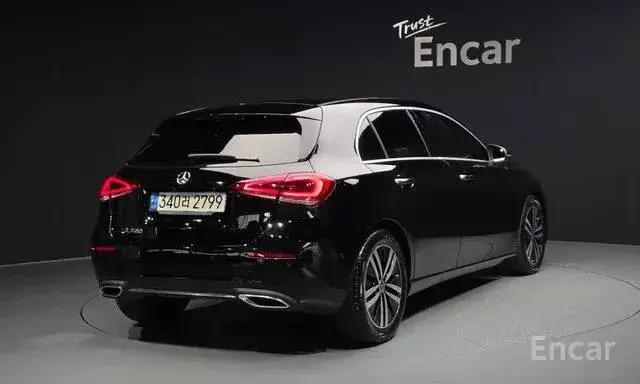 MERCEDES-BENZ A-CLASS A 220 2022