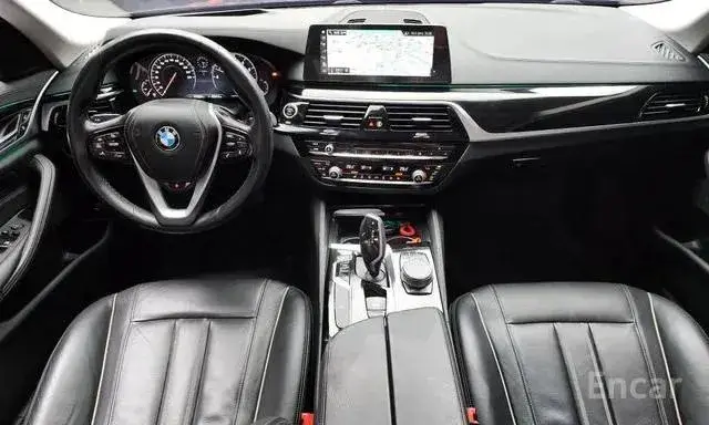 BMW 5 2018
