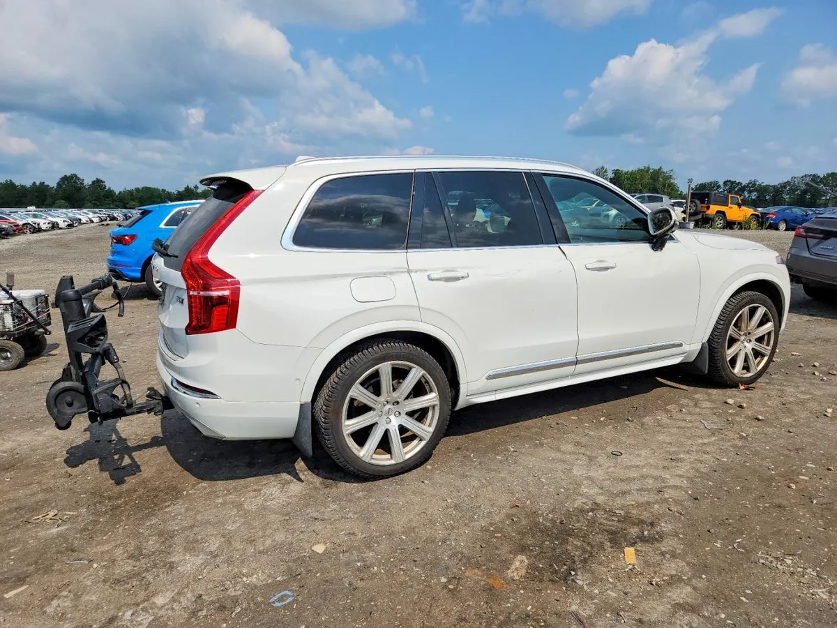 VOLVO XC90 T6 2018