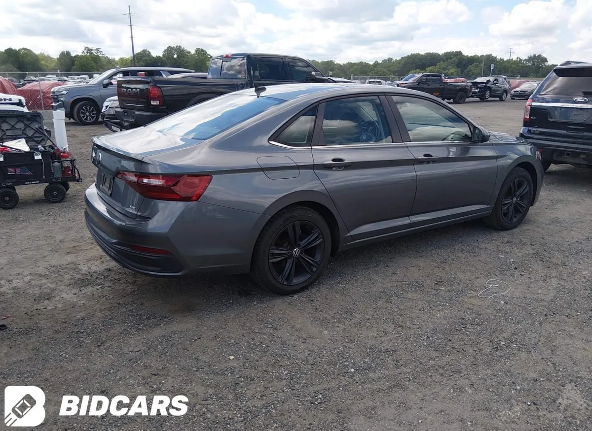 VOLKSWAGEN JETTA 1.5T SE 2022