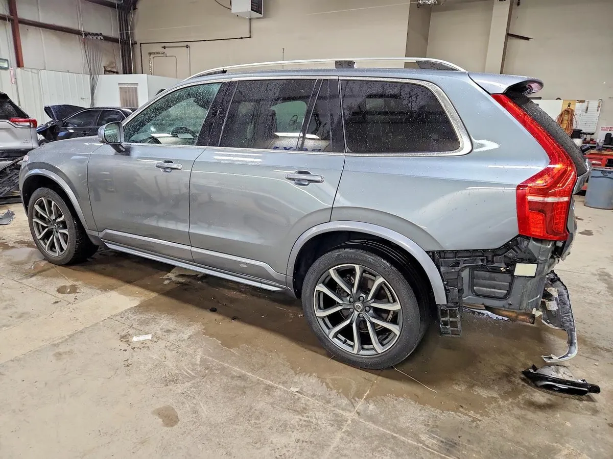 VOLVO XC90 2018
