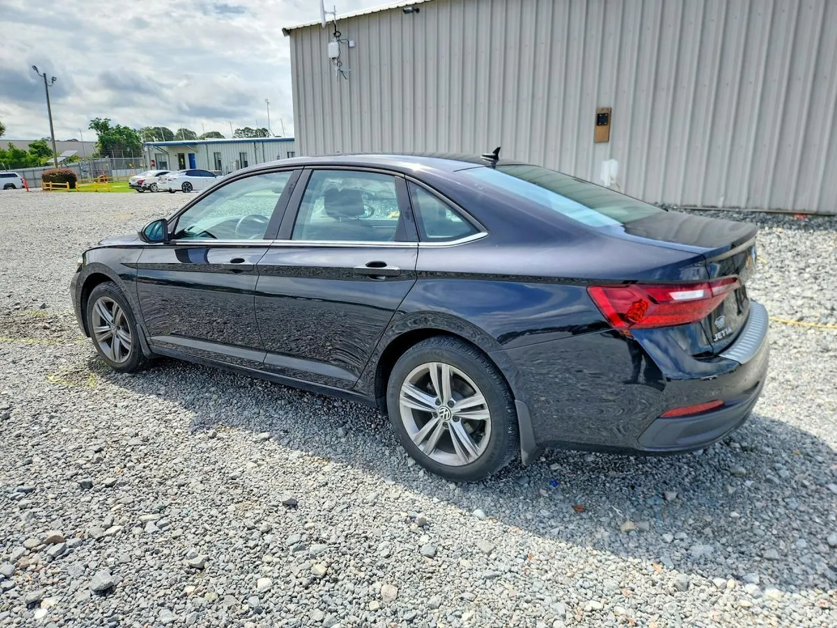 VOLKSWAGEN JETTA SE 2023