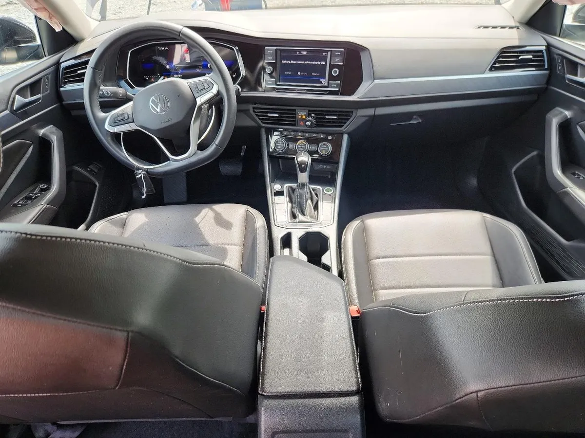 VOLKSWAGEN JETTA SE 2023