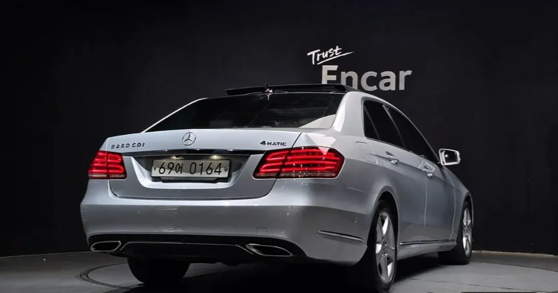 MERCEDES-BENZ E-CLASS 2013