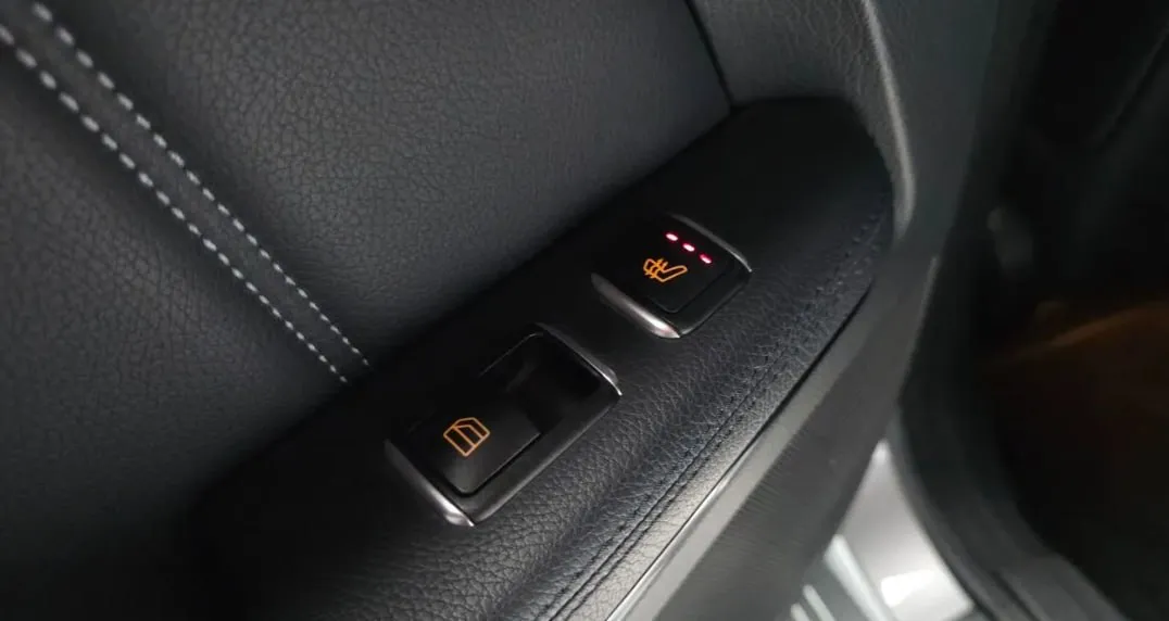 MERCEDES-BENZ E-CLASS 2013