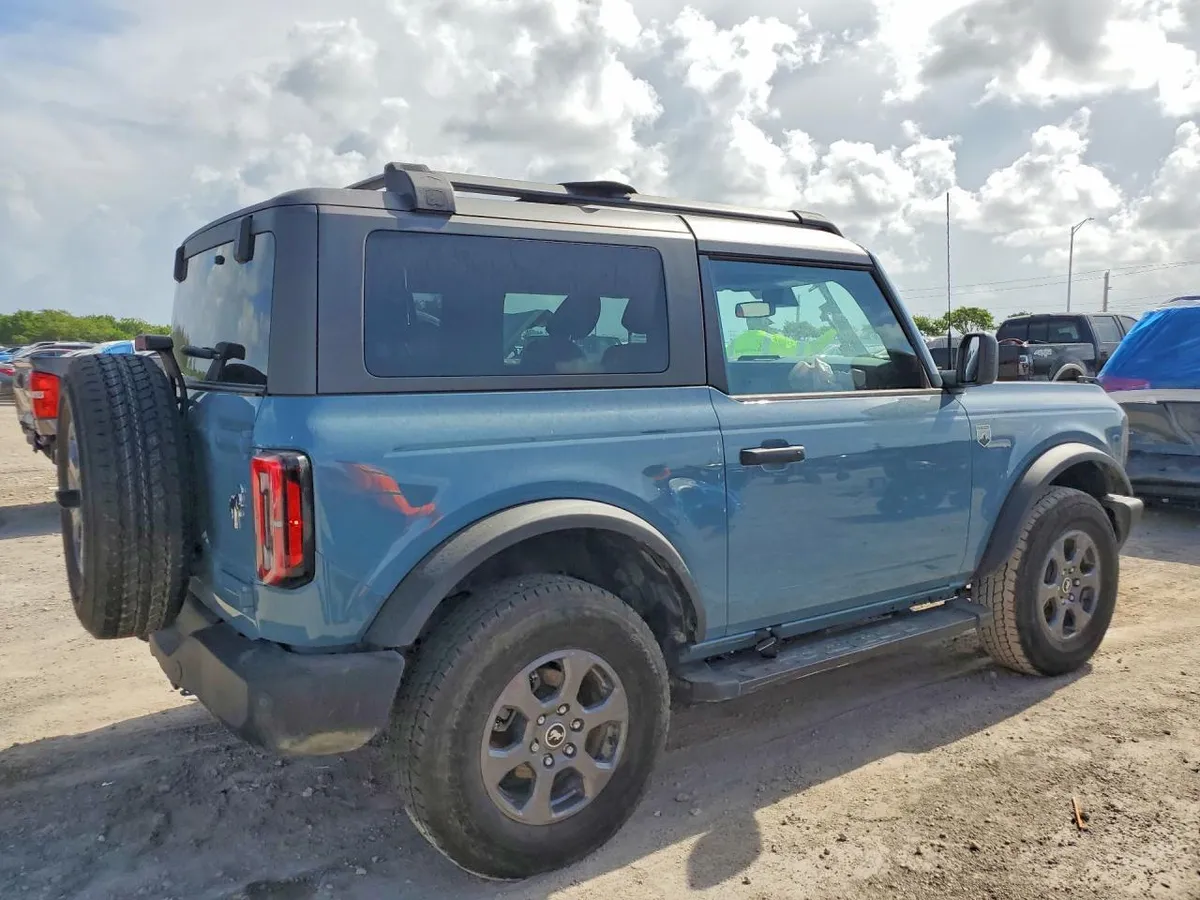 FORD BRONCO BASE 2023