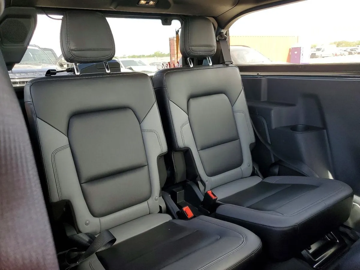 FORD BRONCO BASE 2023
