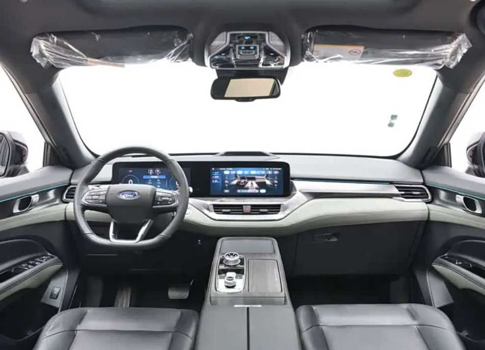 FORD EQUATOR 2025