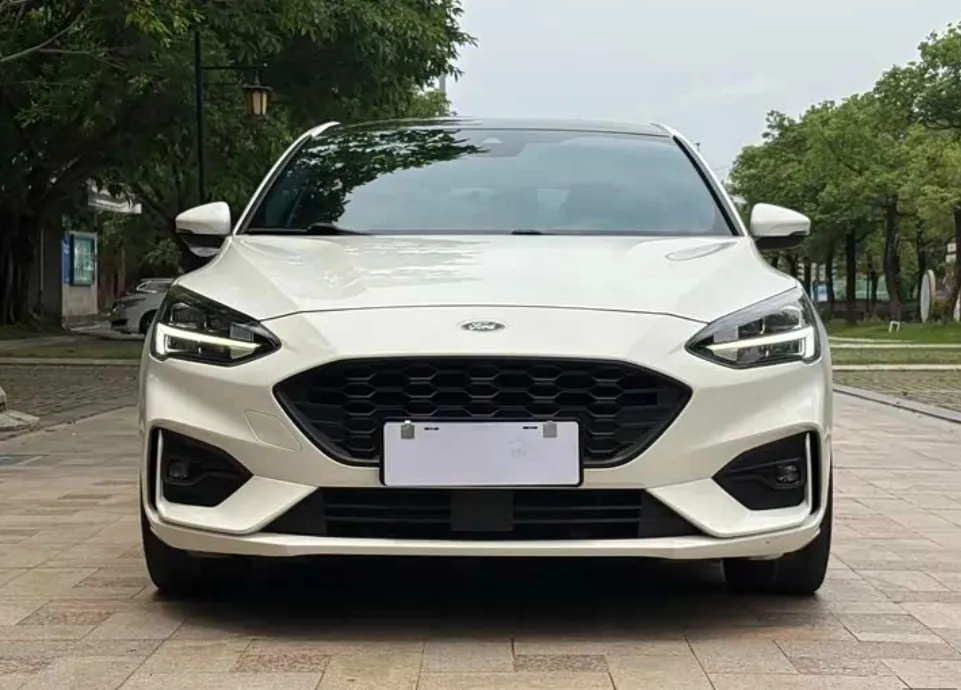FORD FOCUS HATCHBACK 2022