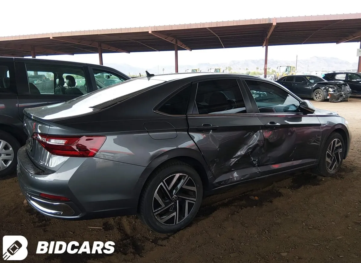 VOLKSWAGEN JETTA 1.5T SEL 2023