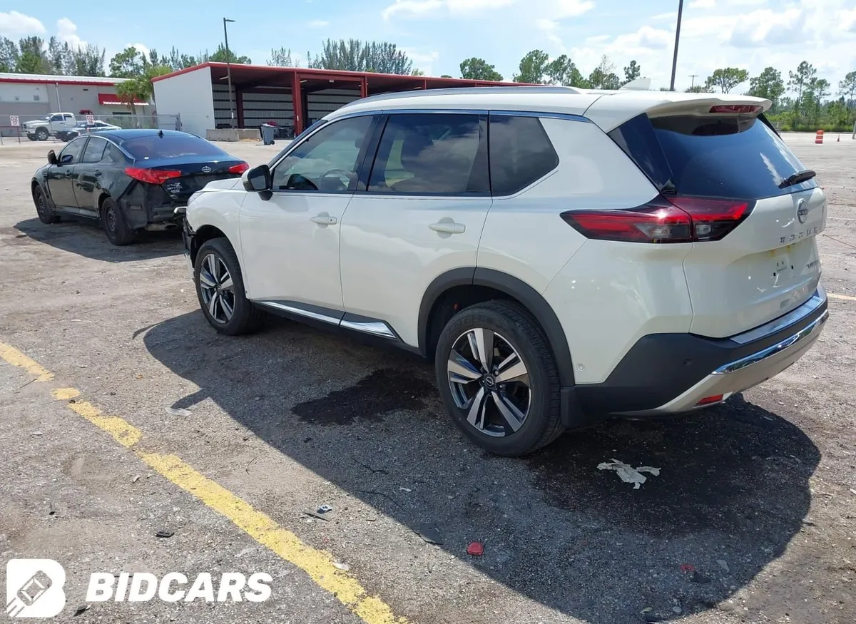 NISSAN ROGUE PLATINUM FWD 2023