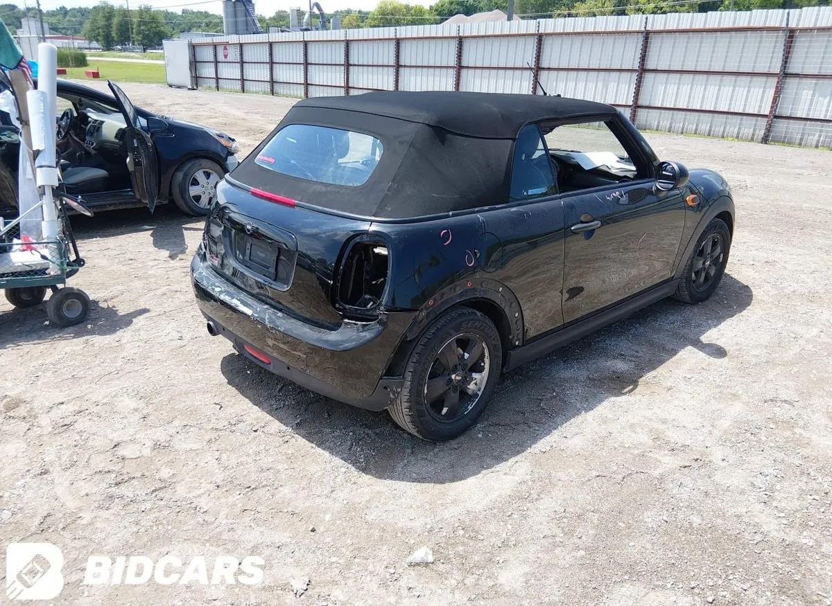 MINI CONVERTIBLE COOPER 2019