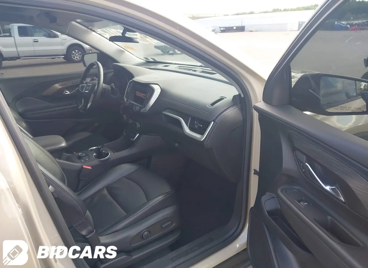 GMC TERRAIN AWD SLT 2023
