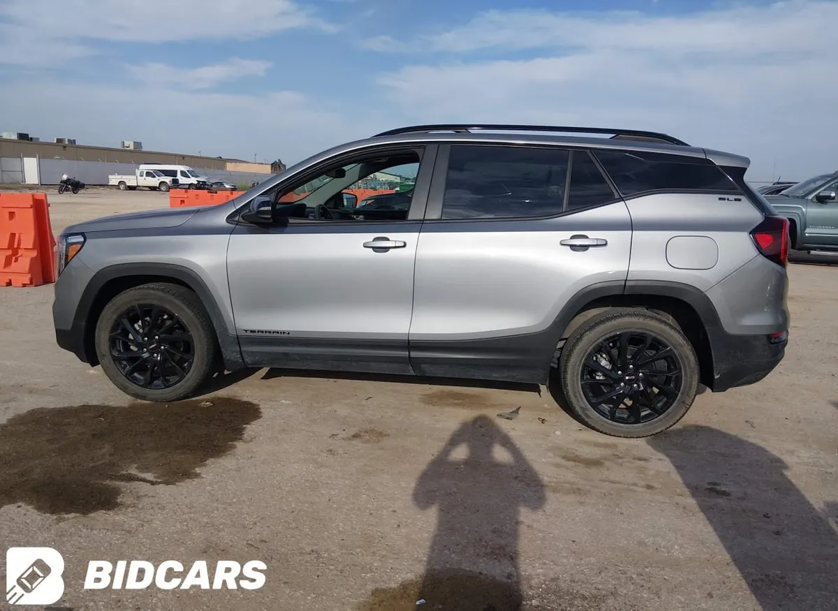 GMC TERRAIN FWD SLE 2023