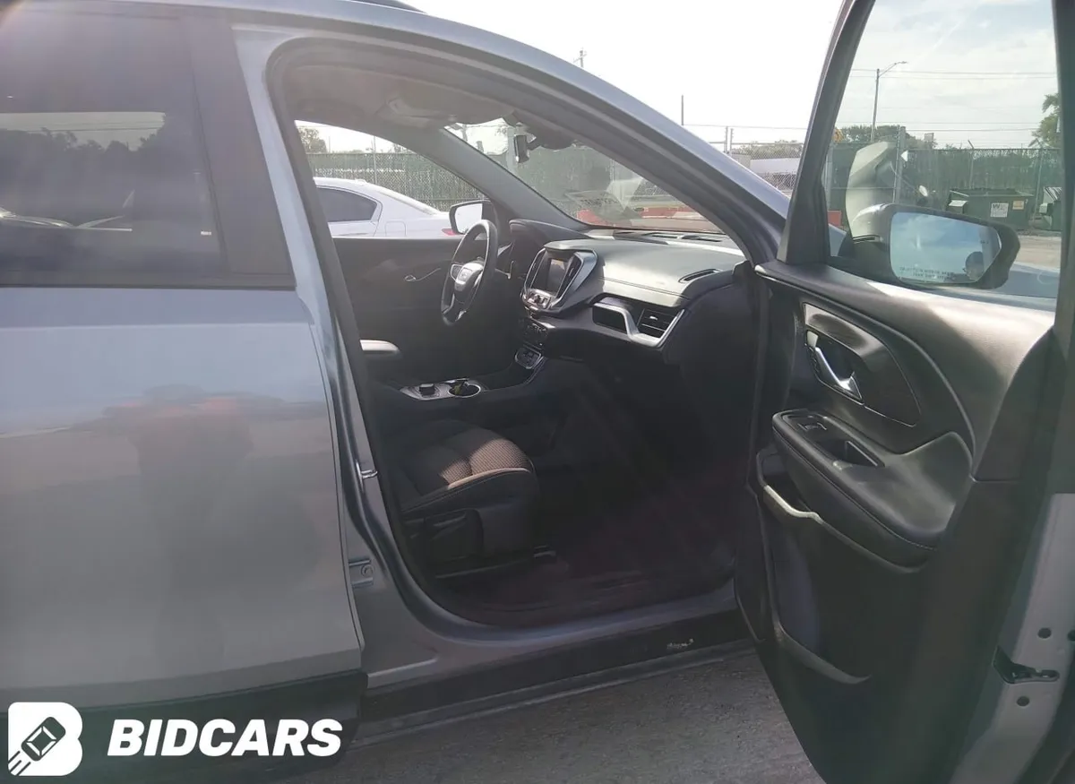 GMC TERRAIN FWD SLE 2023