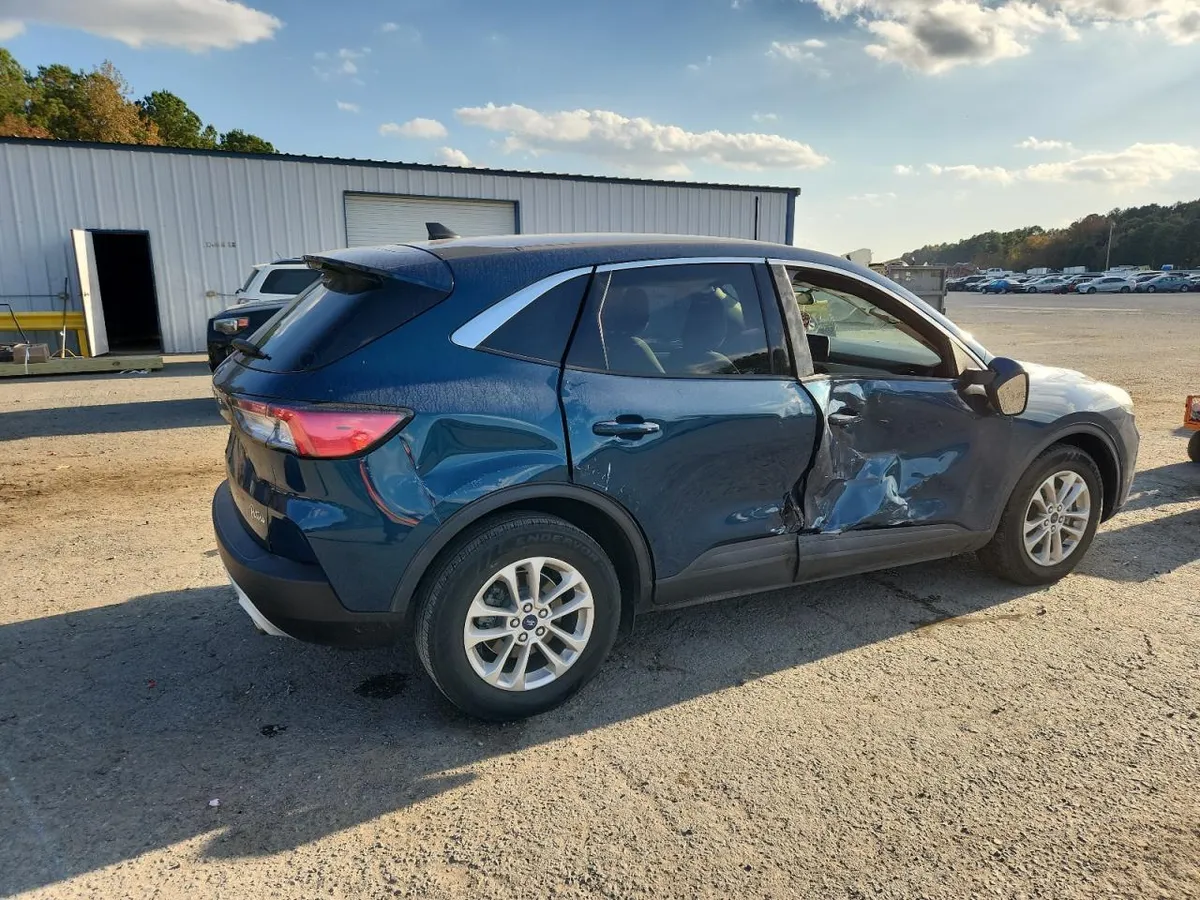 FORD ESCAPE SE 2020