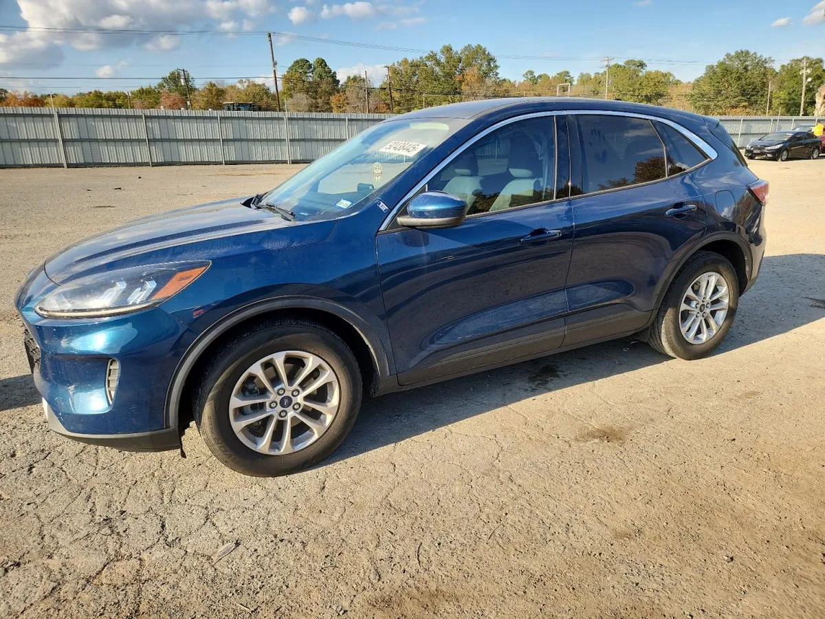 FORD ESCAPE SE 2020