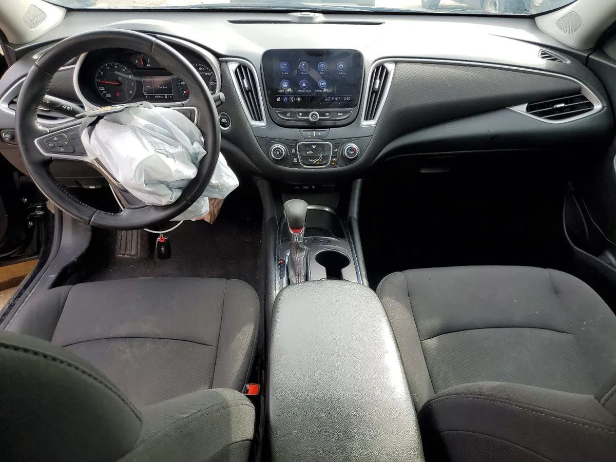 CHEVROLET MALIBU RS 2022