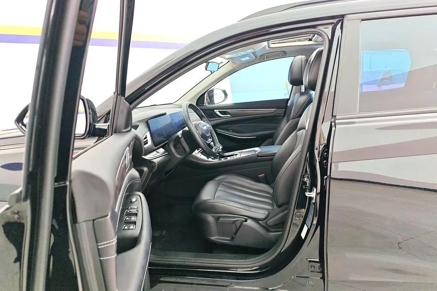 DONGFENG FENCON 6 2021