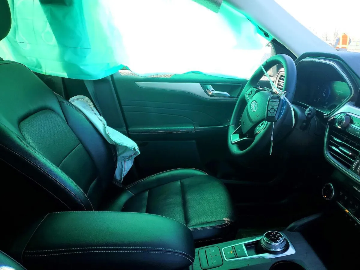 FORD ESCAPE SEL 2022