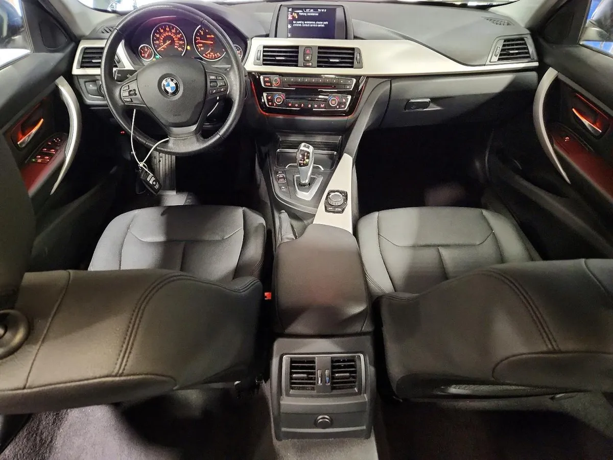 BMW 320 XI 2017