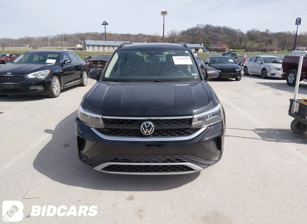 VOLKSWAGEN TAOS 1.5T S 2023