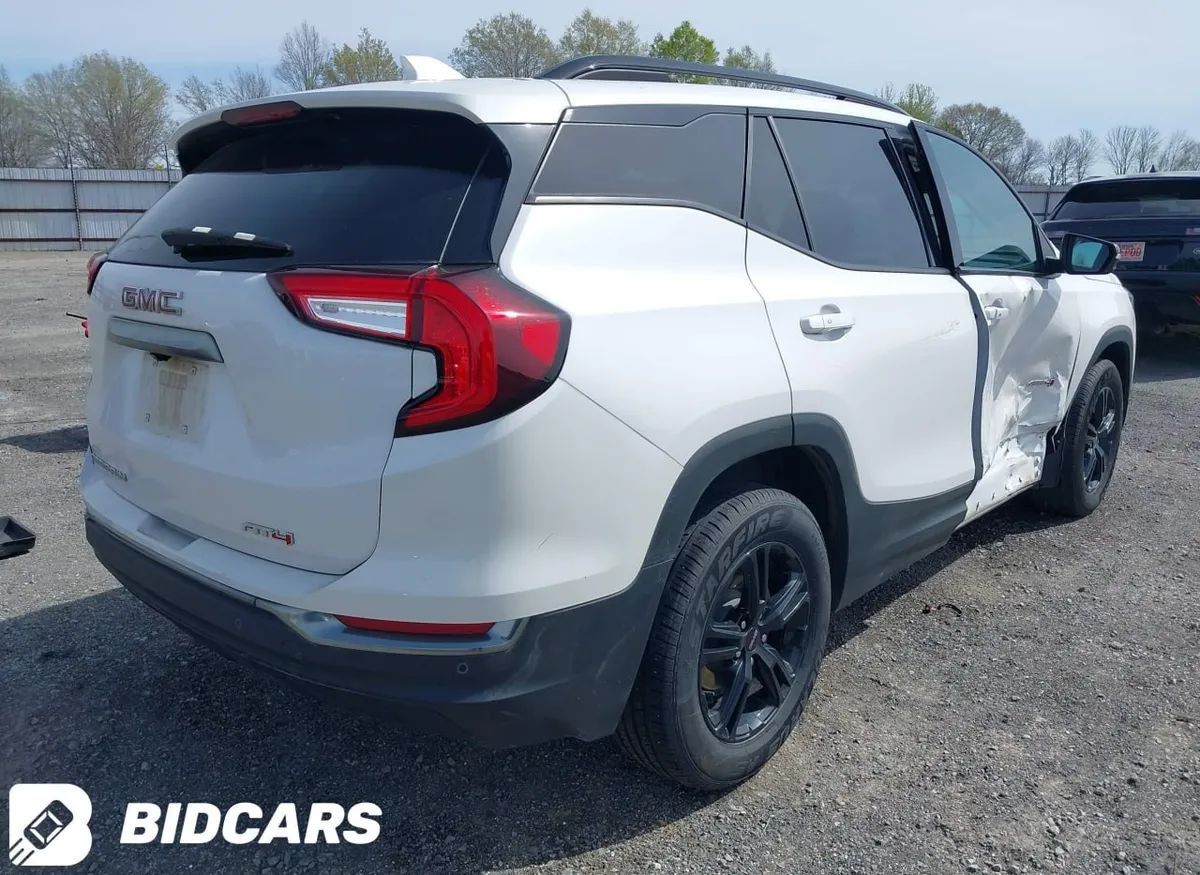 GMC TERRAIN AWD AT4 2022