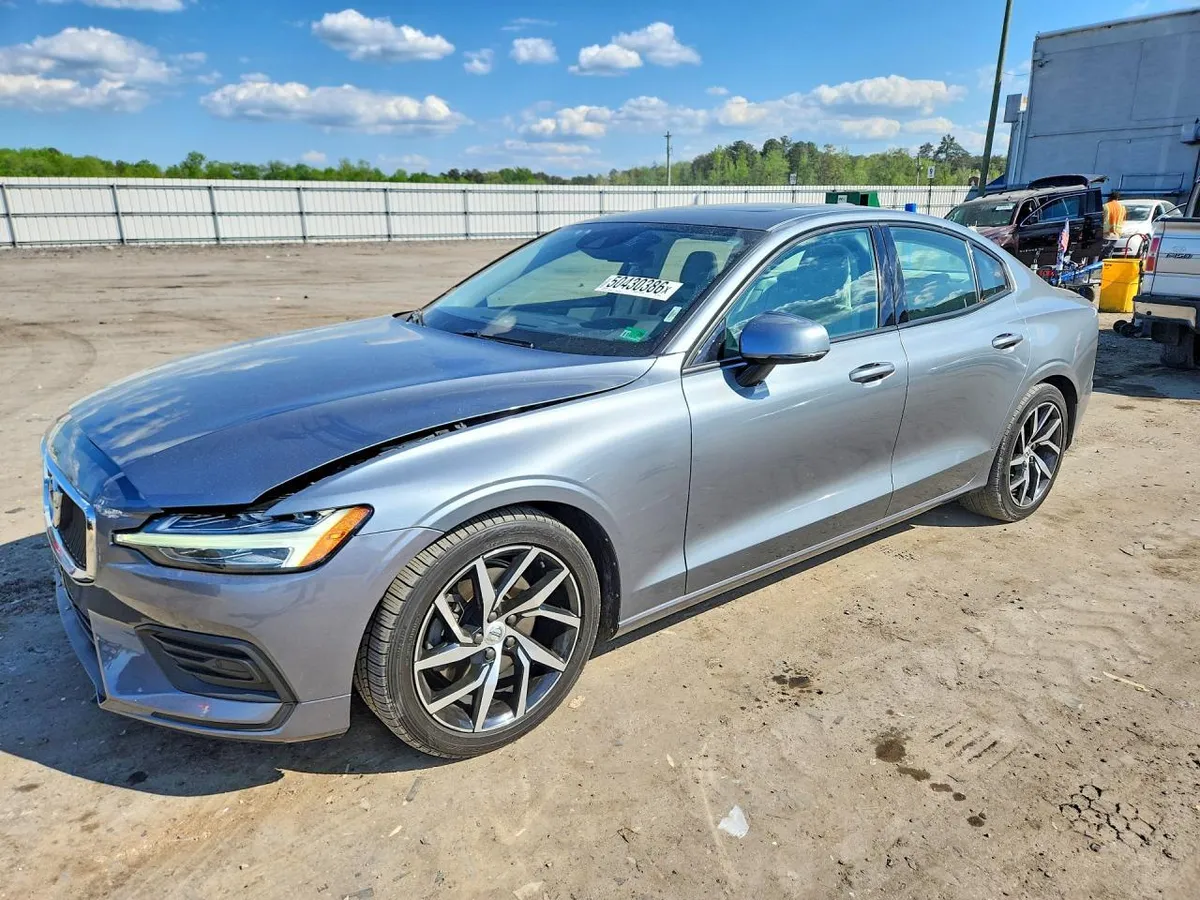 VOLVO S60 T5 MOMENTUM 2020