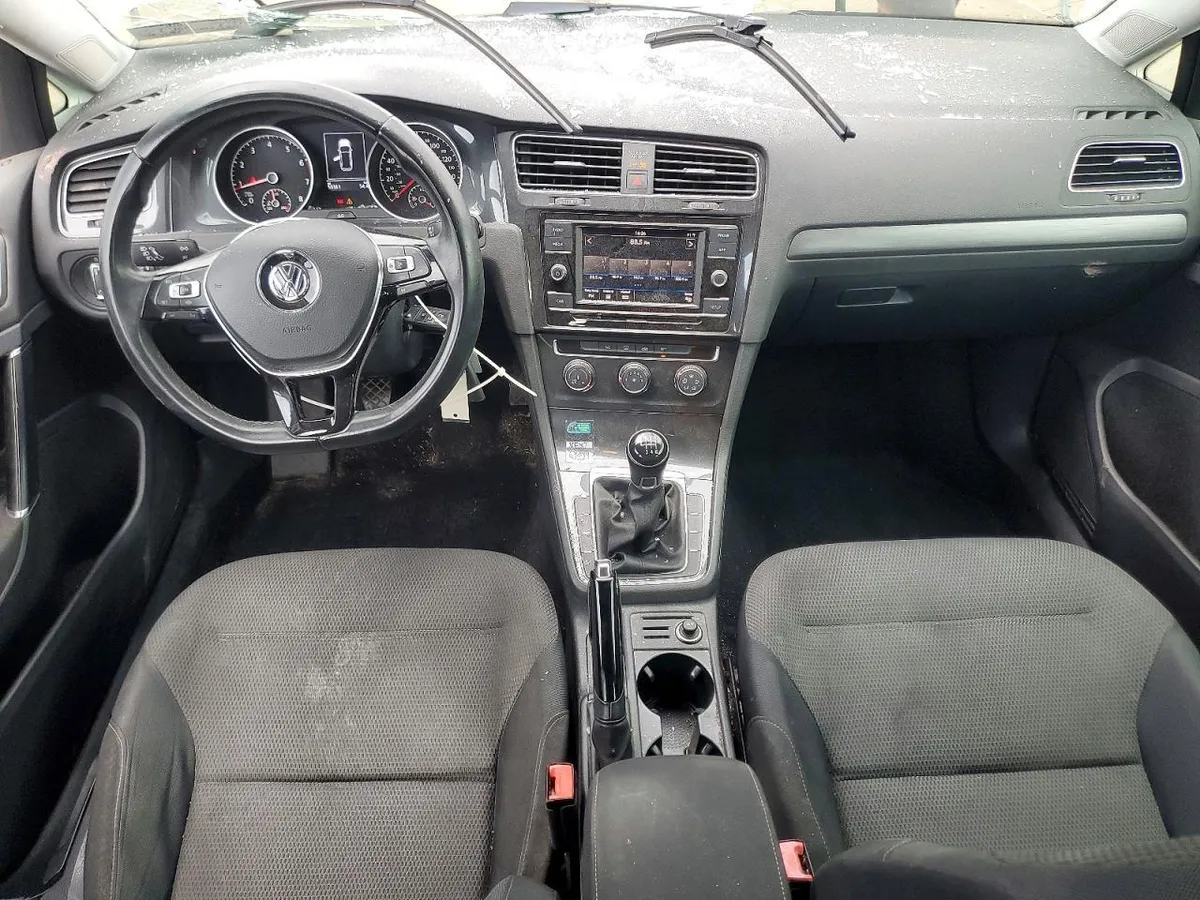 VOLKSWAGEN GOLF S 2019
