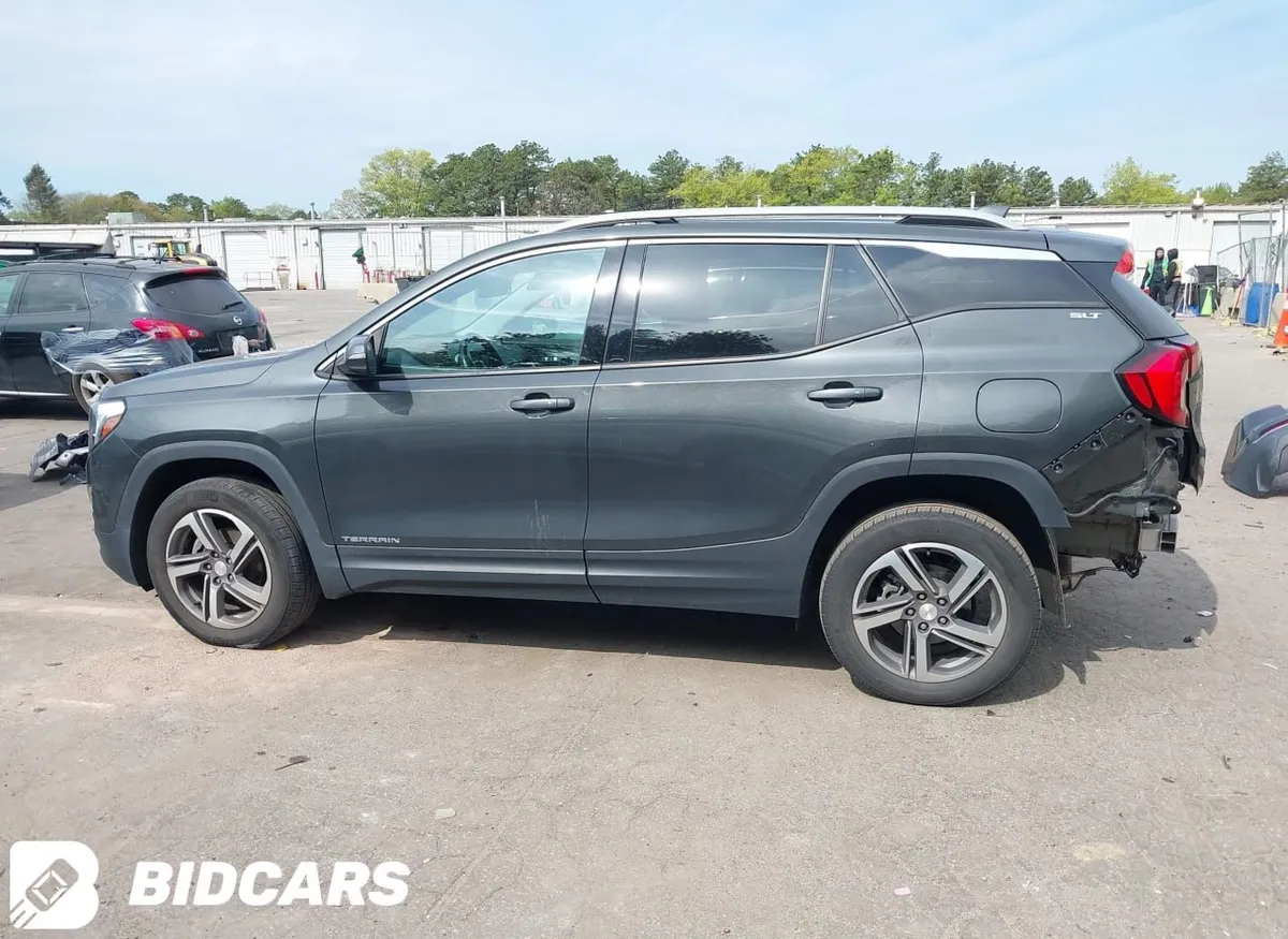 GMC TERRAIN AWD SLT 2021